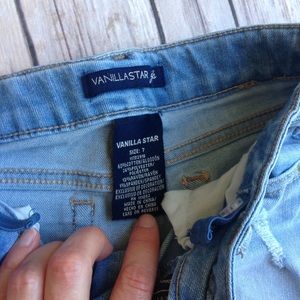 Vanilla Star Bottoms - Vanilla star jean shorts Vanilla Star Bottoms - Vanilla star jean shorts